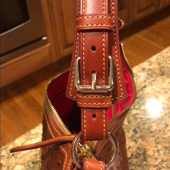 Dooney and Bourke leather purse ❤️🤩 - Picture 7 of 7